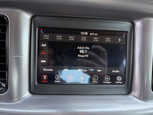 Used 2022 Dodge Charger SXT w/ Blacktop Package RWD image 27