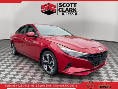 Used 2023 Hyundai Elantra SEL w/ Convenience Package