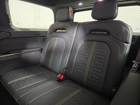 Used 2024 Rivian R1S Adventure AWD/4WD image 22
