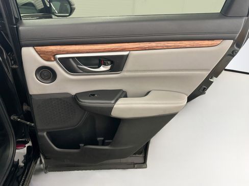 Used 2020 Honda CR-V EX-L image 32