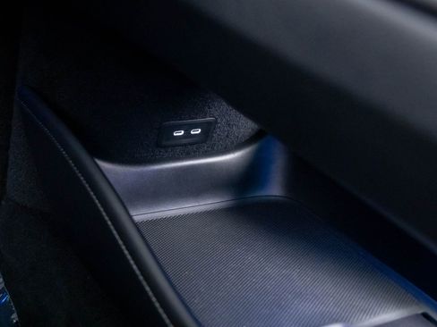 Used 2024 Mercedes-Benz EQS 450+ 4MATIC Sedan w/ Executive Rear Seat Package image 31