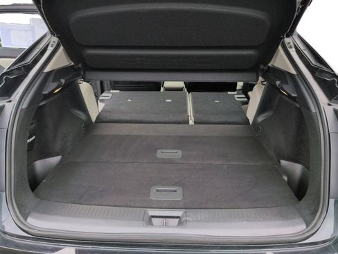 Used 2023 Nissan Ariya AWD image 29