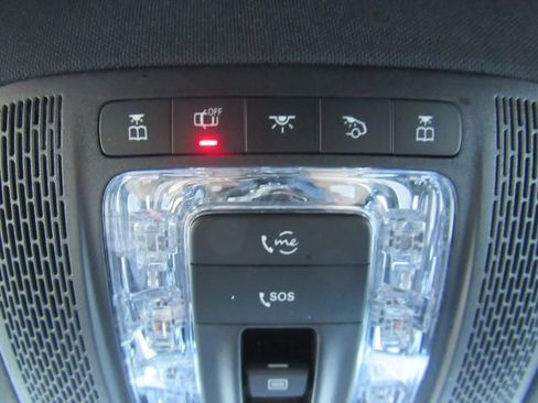 Used 2024 Mercedes-Benz GLE 450e 4MATIC image 52