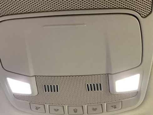 Used 2019 Ford F150 Lariat image 25