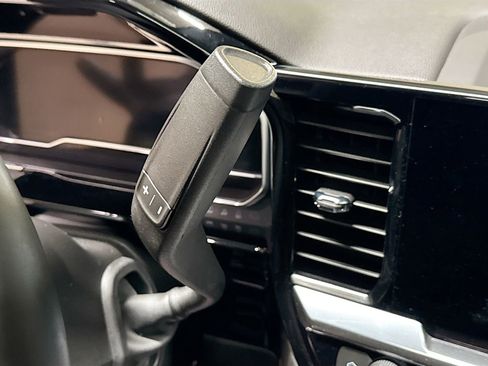 Used 2025 Chevrolet Silverado 2500 LTZ w/ Trail Boss Package image 20