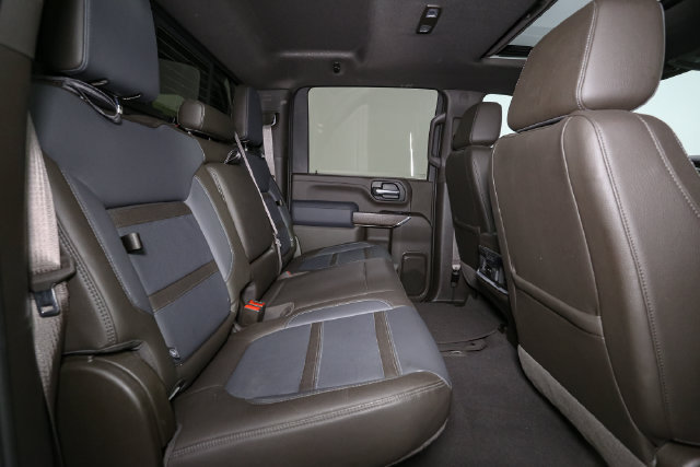 Used 2023 GMC Sierra 3500 Denali w/ Denali Ultimate Package AWD/4WD image 19