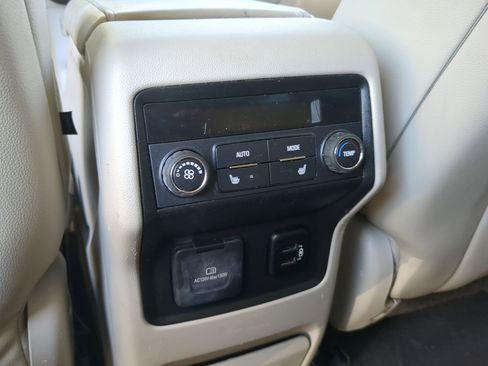 Used 2017 GMC Acadia Denali w/ Technology Package image 17