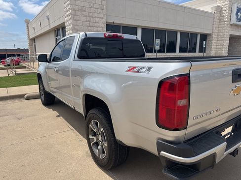 Used 2018 Chevrolet Colorado Z71 AWD/4WD image 7