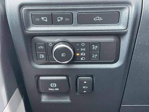 Used 2021 Ford F150 Lariat AWD/4WD image 18