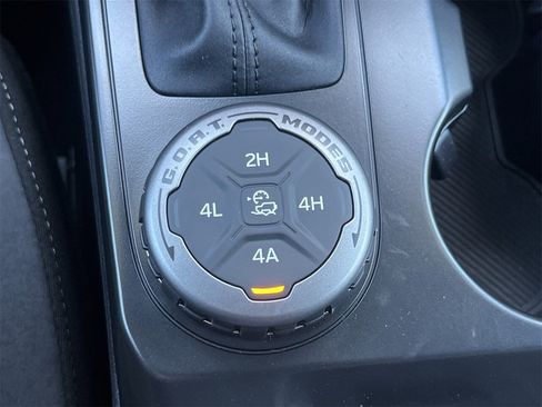 New 2025 Ford Bronco Big Bend w/ Black Diamond Package image 9