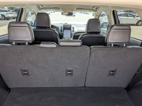 Used 2024 Ford Edge Titanium AWD/4WD image 10