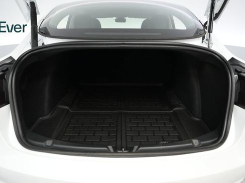 Used 2023 Tesla Model 3 Standard Range RWD image 8