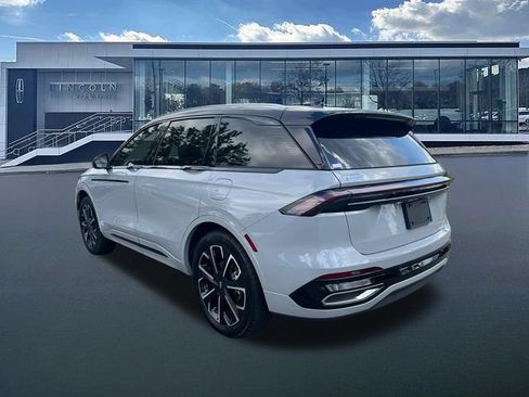 New 2026 Lincoln Nautilus Reserve AWD/4WD image 5