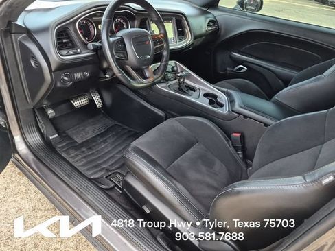 Used 2022 Dodge Challenger R/T Scat Pack RWD image 20