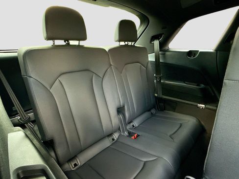 Certified 2026 Audi Q7 2.0T Premium Plus AWD/4WD image 28