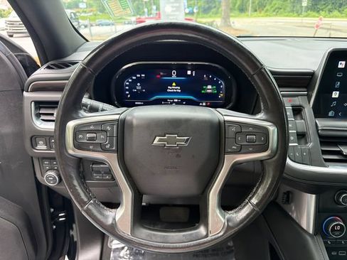 Used 2022 Chevrolet Tahoe Z71 w/ Z71 Off-Road Package AWD/4WD image 25