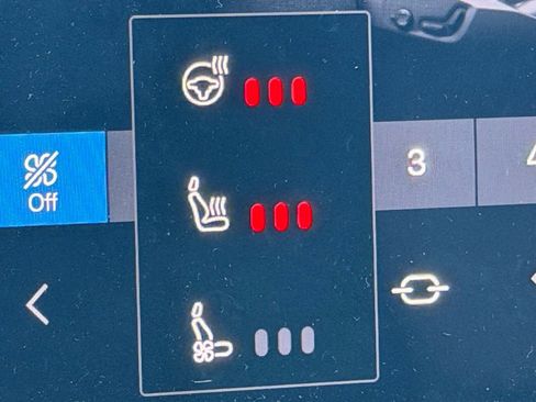 Used 2025 Volvo XC60 T8 Ultra w/ Protection Package Premier image 22