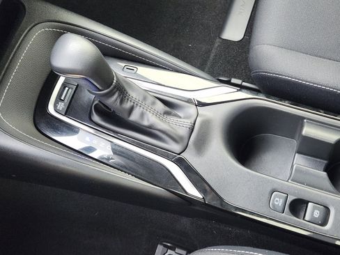 Used 2025 Toyota Corolla Hatchback image 20