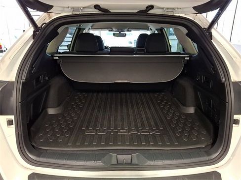 Certified 2023 Subaru Outback Onyx Edition image 27