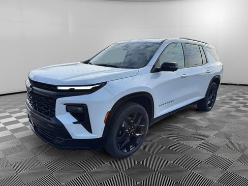 New 2026 Chevrolet Traverse RS image 3