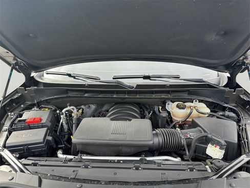 Used 2024 Cadillac Escalade ESV Sport w/ LPO, ONYX Package image 9