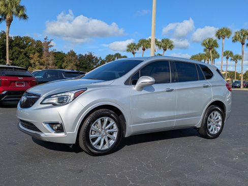 Used 2019 Buick Envision Essence image 2