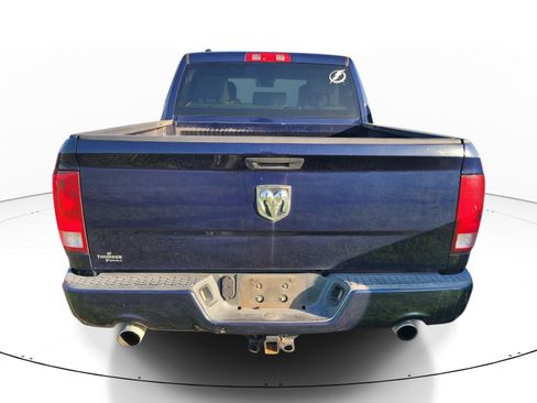Used 2019 RAM 1500 Express w/ Express Value Package RWD image 5