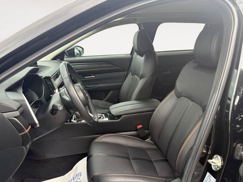 Used 2026 MAZDA CX-50 AWD 2.5 S w/ Premium Package image 9