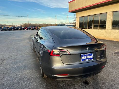 Used 2022 Tesla Model 3 Long Range image 7