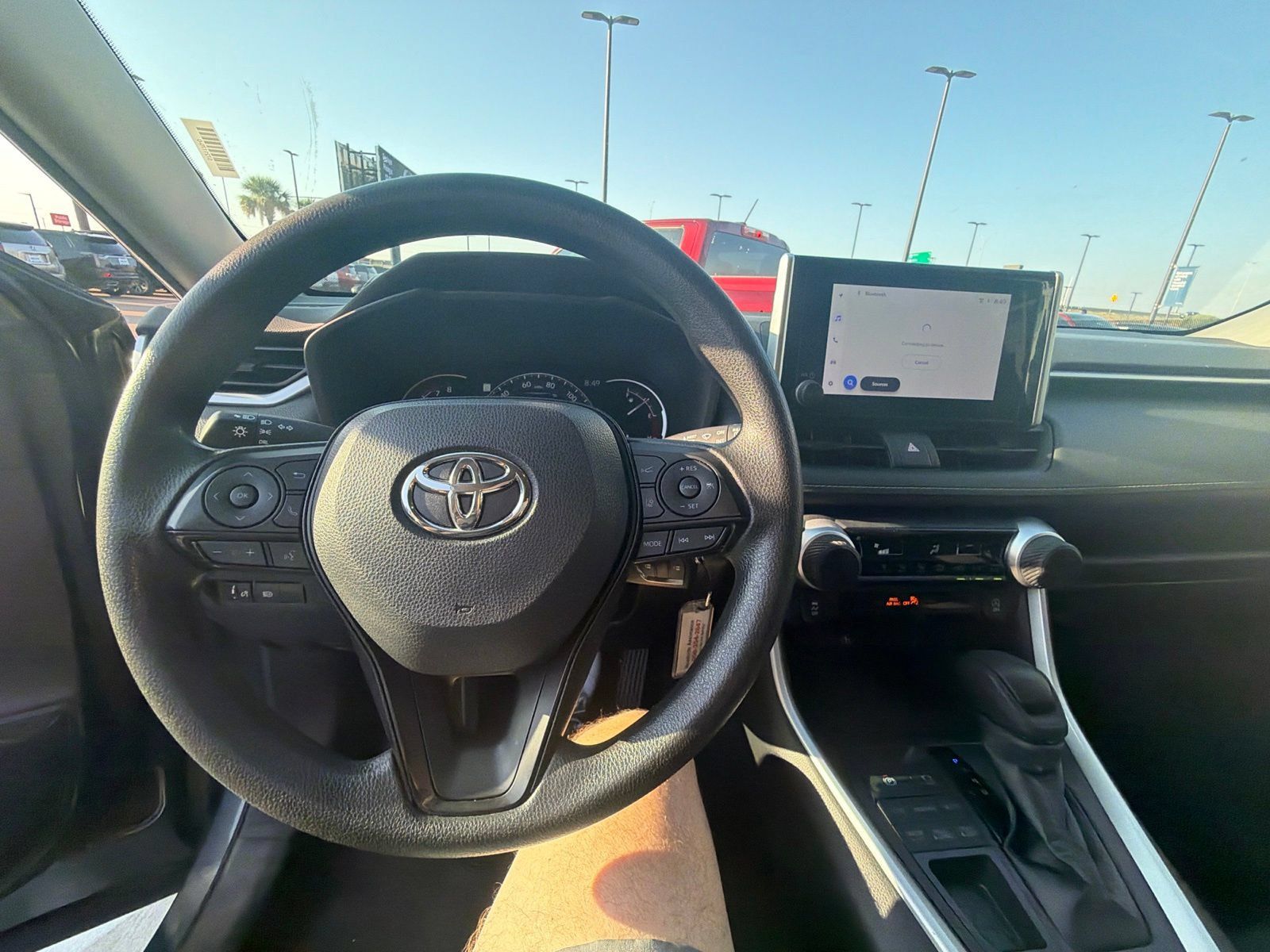 Used 2025 Toyota RAV4 LE AWD/4WD image 17