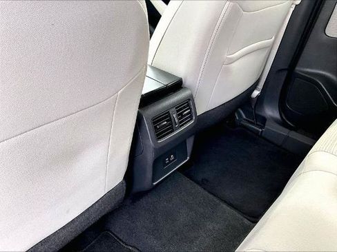 Certified 2023 Nissan Rogue SV AWD/4WD image 27