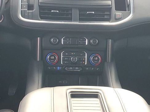 Used 2021 Chevrolet Tahoe High Country w/ Premium Package image 15