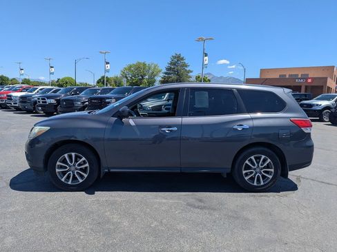 Used 2014 Nissan Pathfinder S AWD/4WD image 8