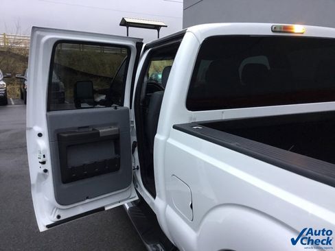 Used 2016 Ford F250 XLT image 43
