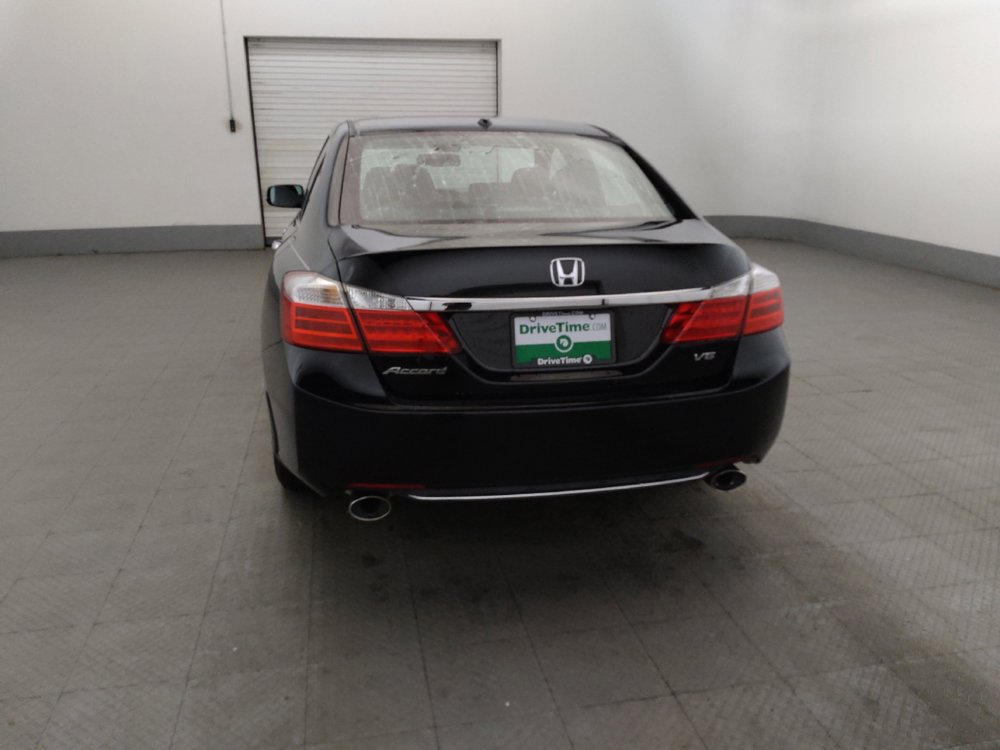 Used 2015 Honda Accord Touring image 6