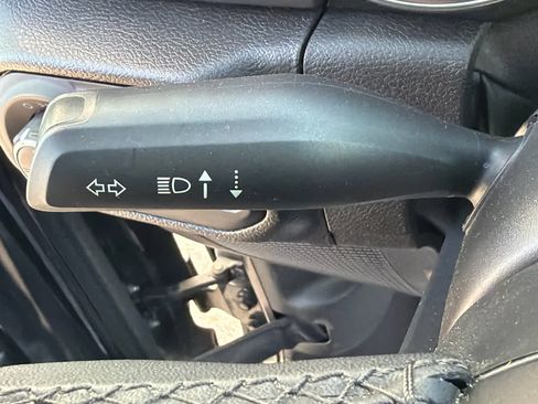 Used 2023 Jeep Gladiator Sport image 21