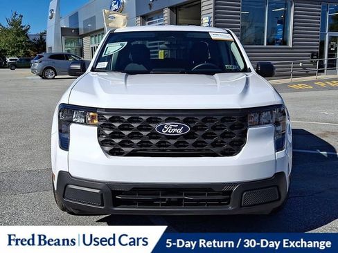 Certified 2025 Ford Maverick XL w/ Equipment Group 102A image 3