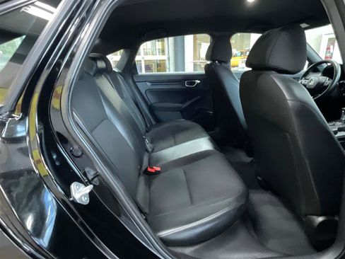 Used 2022 Honda Civic Sport image 16