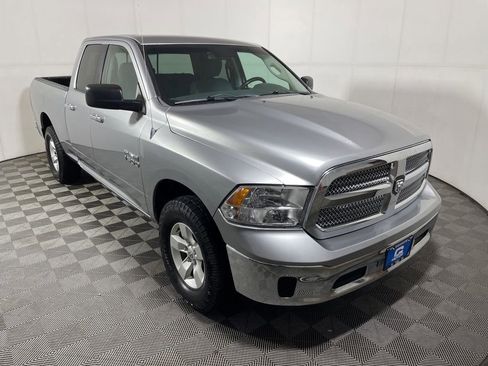 Used 2018 RAM 1500 Classic SLT AWD/4WD image 1
