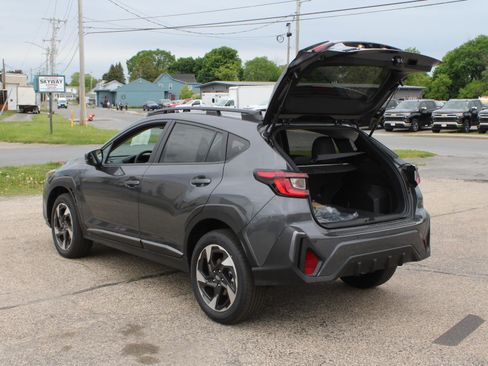 New 2026 Subaru Crosstrek 2.5i Limited w/ Popular Package #3A AWD/4WD image 7