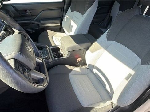 Used 2025 Toyota 4Runner TRD Off-Road image 19