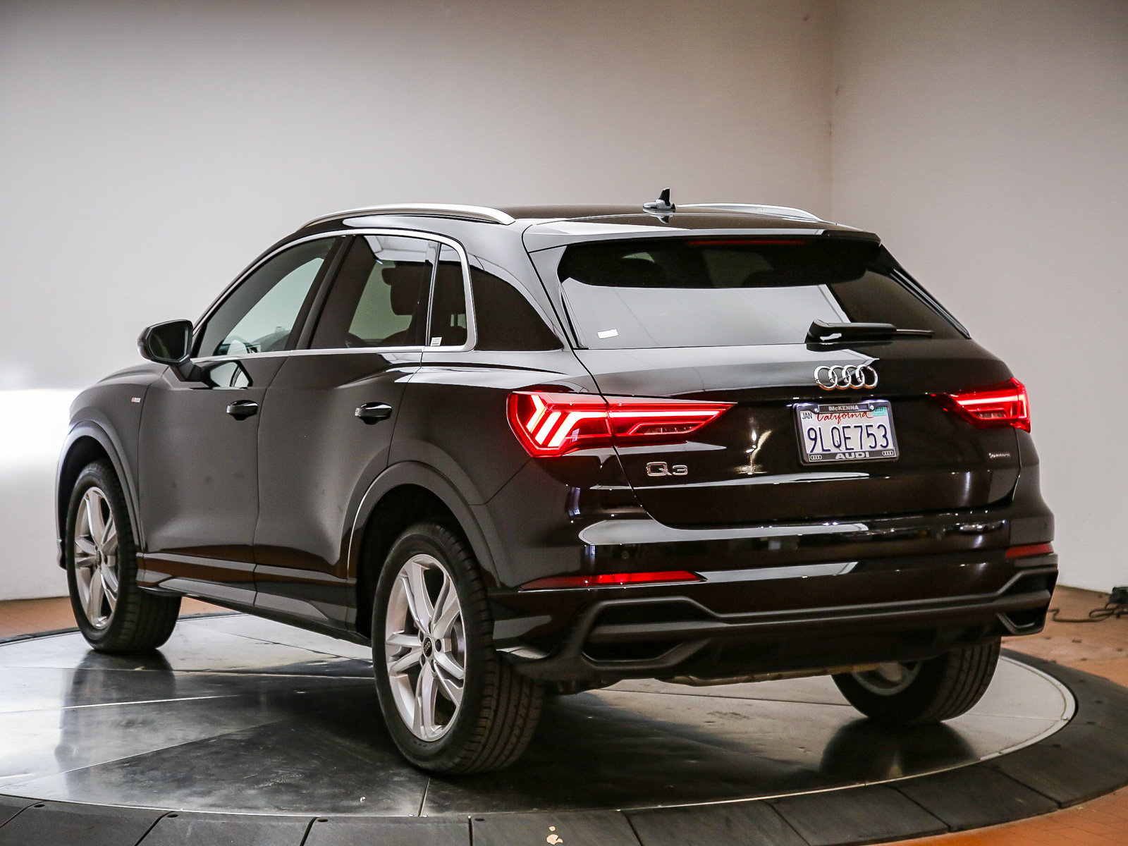 Certified 2024 Audi Q3 2.0T Premium AWD/4WD image 5