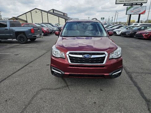 Used 2018 Subaru Forester 2.5i Premium image 3