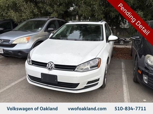 Used 2015 Volkswagen Golf TDI SEL image 1