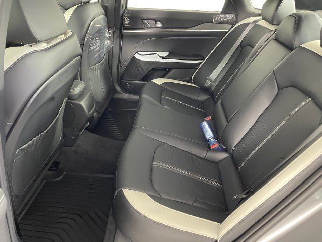 New 2026 Kia K5 GT-Line FWD image 9