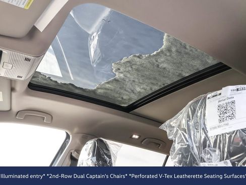 New 2026 Volkswagen Atlas Peak Edition image 9