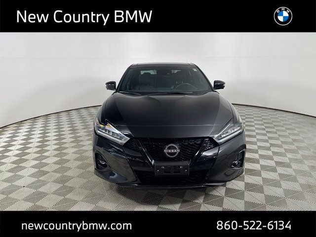 Used 2023 Nissan Maxima SR w/ Sport Mat Group FWD image 2