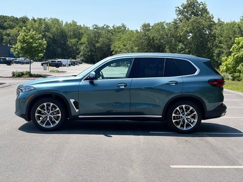 Certified 2026 BMW X5 xDrive40i w/ Parking Assistance Package AWD/4WD image 3