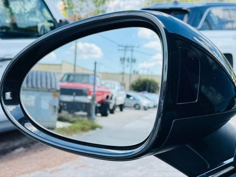 Used 2017 Porsche Macan S image 18