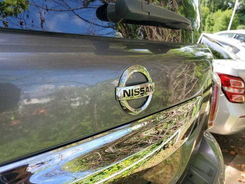Used 2019 Nissan Armada SL w/ Premium Package AWD/4WD image 16
